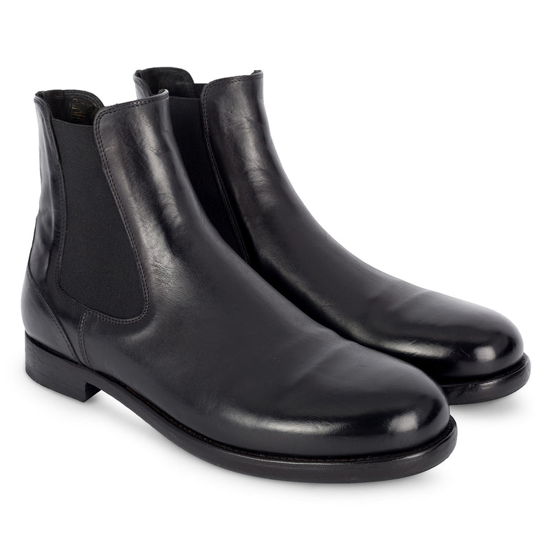 IVAN 91004<br>Black Chelsea Boots