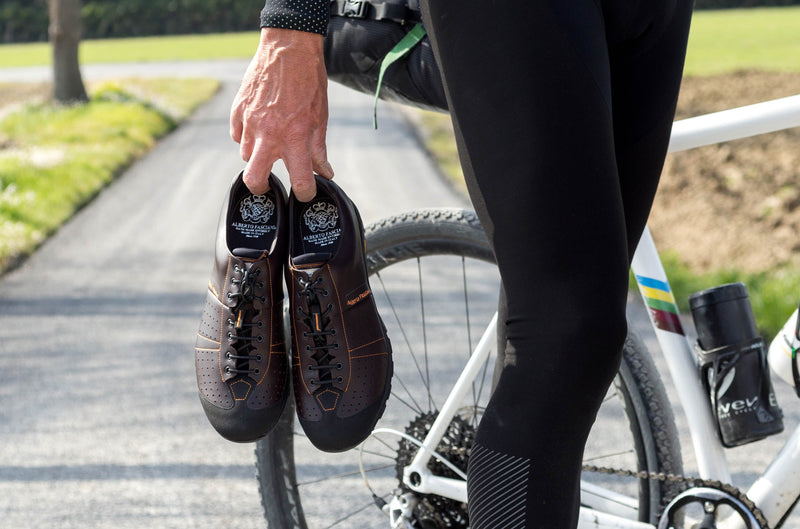 GRAVEL 6510 <br> Gravel shoes black